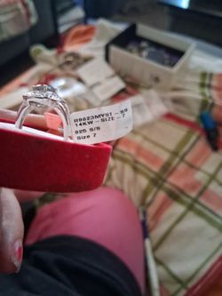 Beautiful 14K White Gold Ring