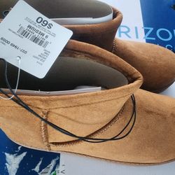 Women's Boots Size 9 New