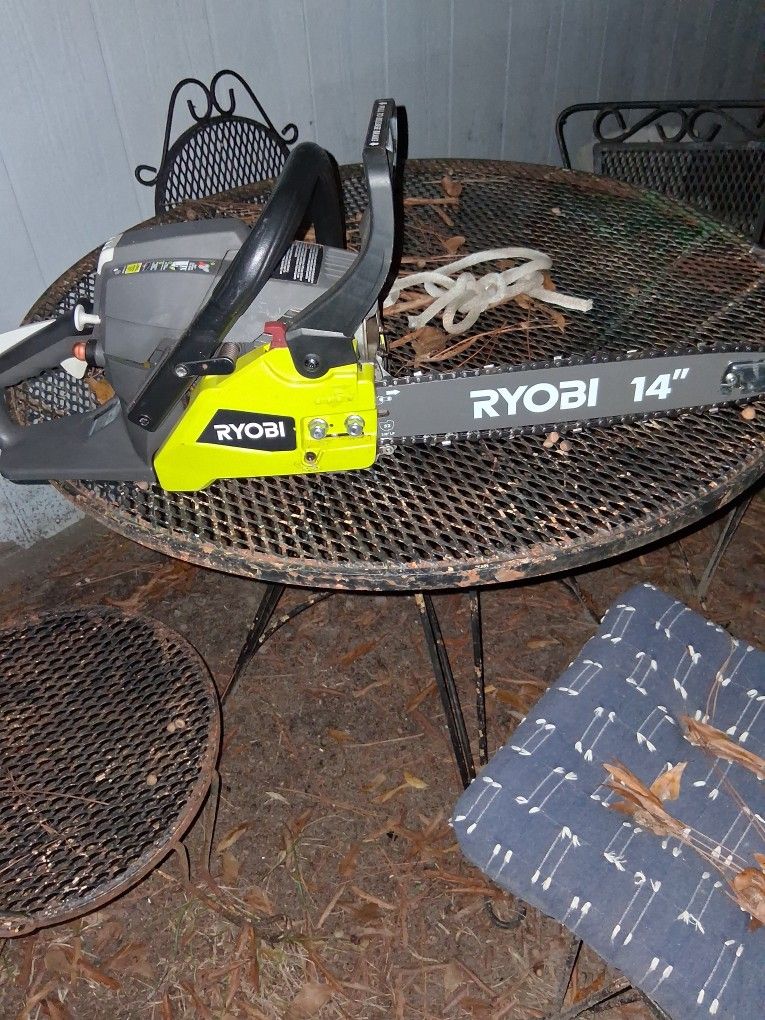 Ryobi Chainsaw 