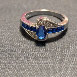 Silver toned Promise/Occasion Ring Size 20