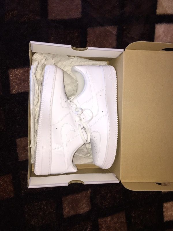 Brand new never worn //// NEED GONE BY TODAY
