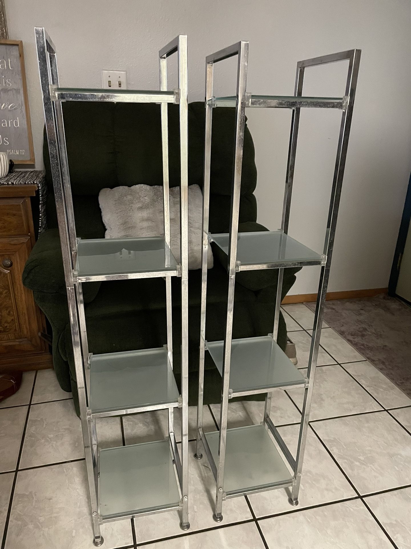 4 Tier Metal Rack Shelves