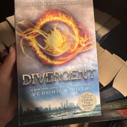 Divergent By Veronica Roth Book 1