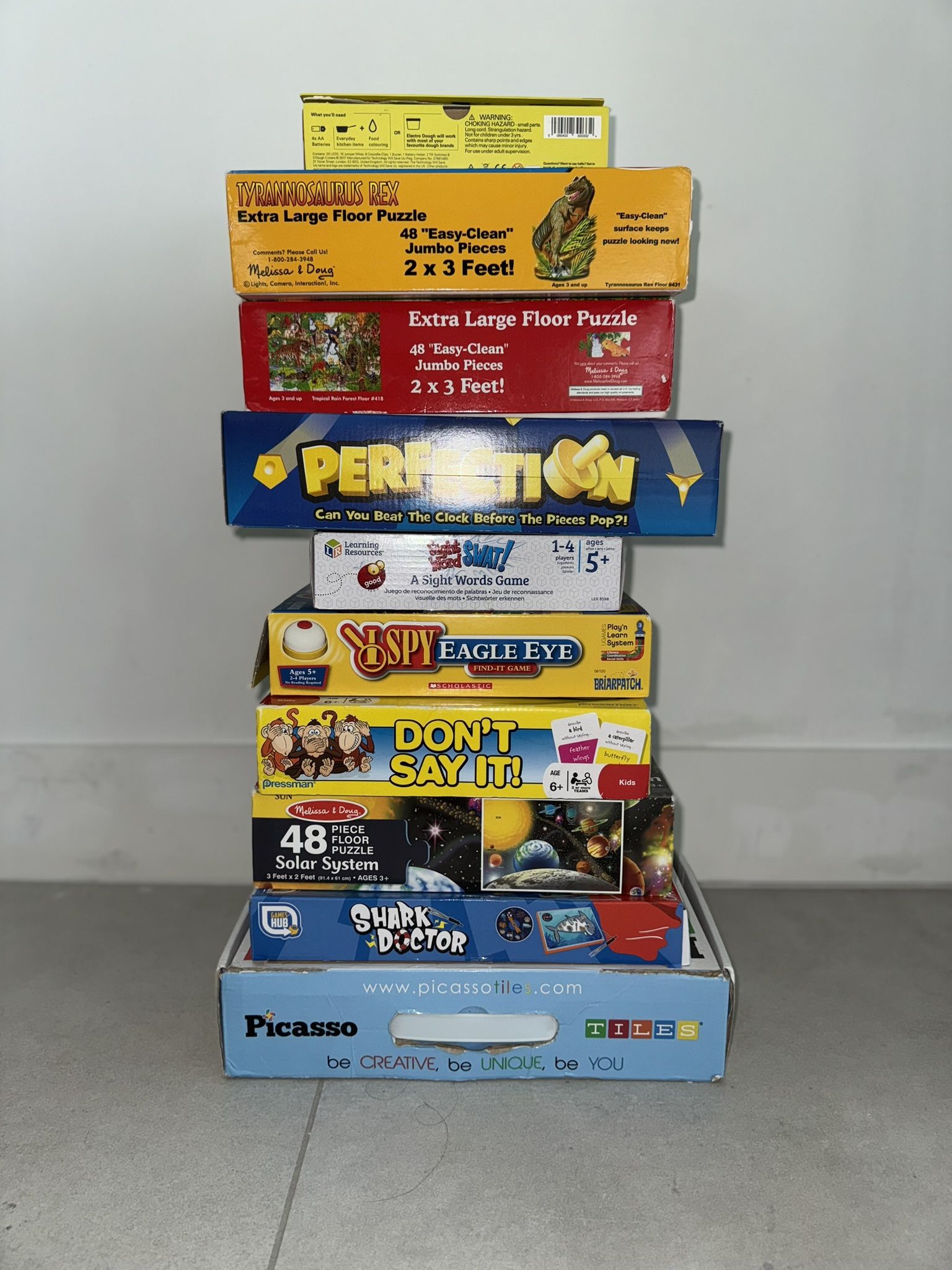 Game boards , Puzzles and 3D magnet Building tiles