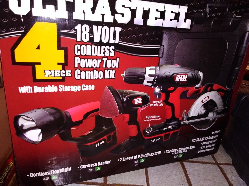 18 volt cordless power tool combo kit. Drill saw flashlight sander hard case Father's Day