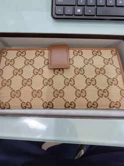 Gucci Clutch 