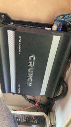 Amp and sub X tant 12 inch subwoofer in Q logic sealed  box  andCrunch GTR 2– 1400–4 four Chanel amp