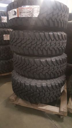 33x1250R20 Toyo open country mt