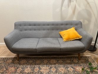 3-seat modern sofa