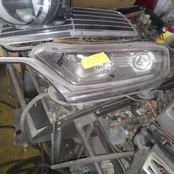 Honda  crv left headlamp with mld