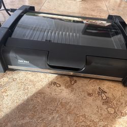 Aroma Housewares Smokeless Indoor Grill