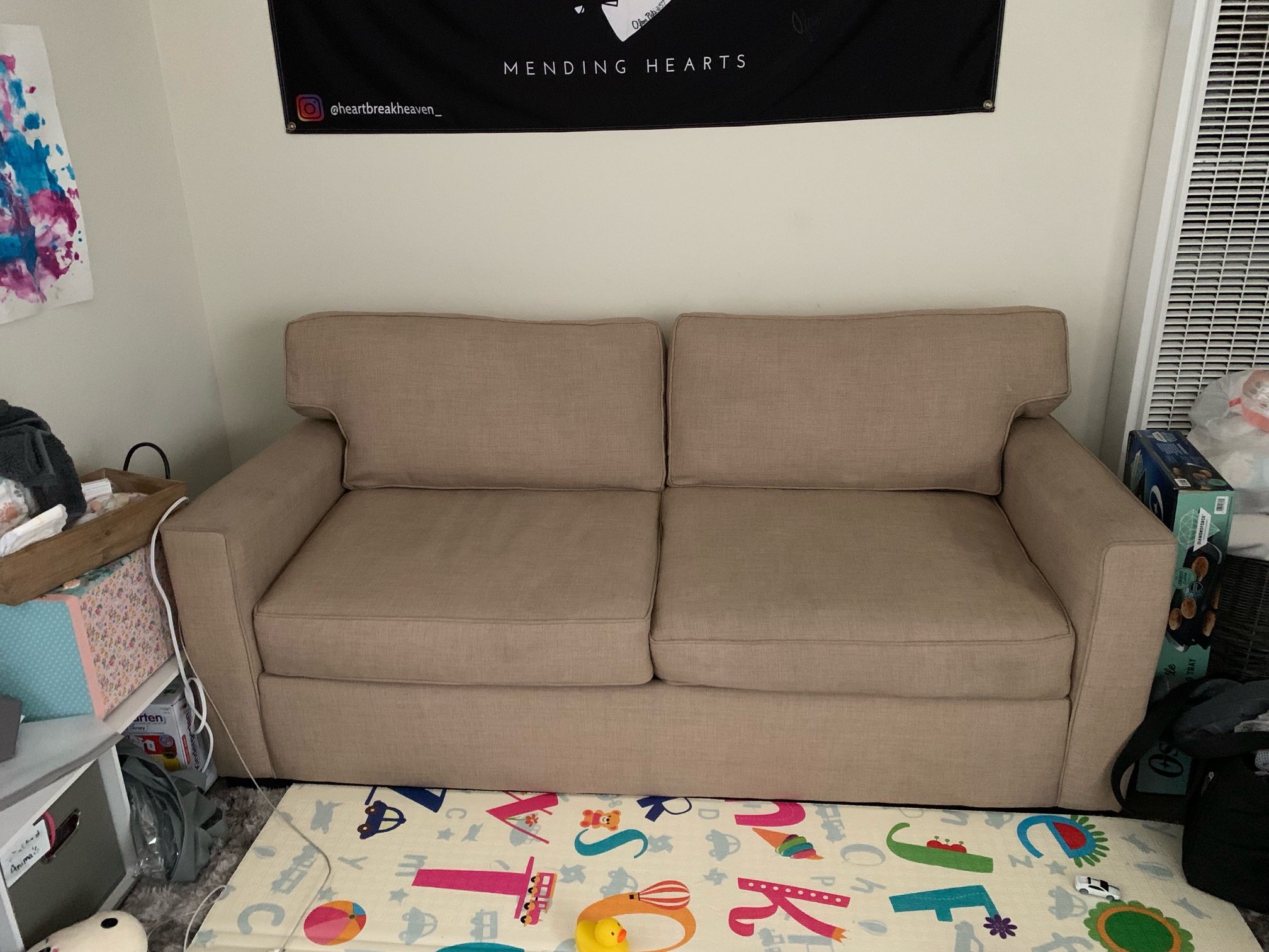 Full Size Pull Out Couch 