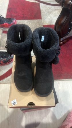 Girls boots