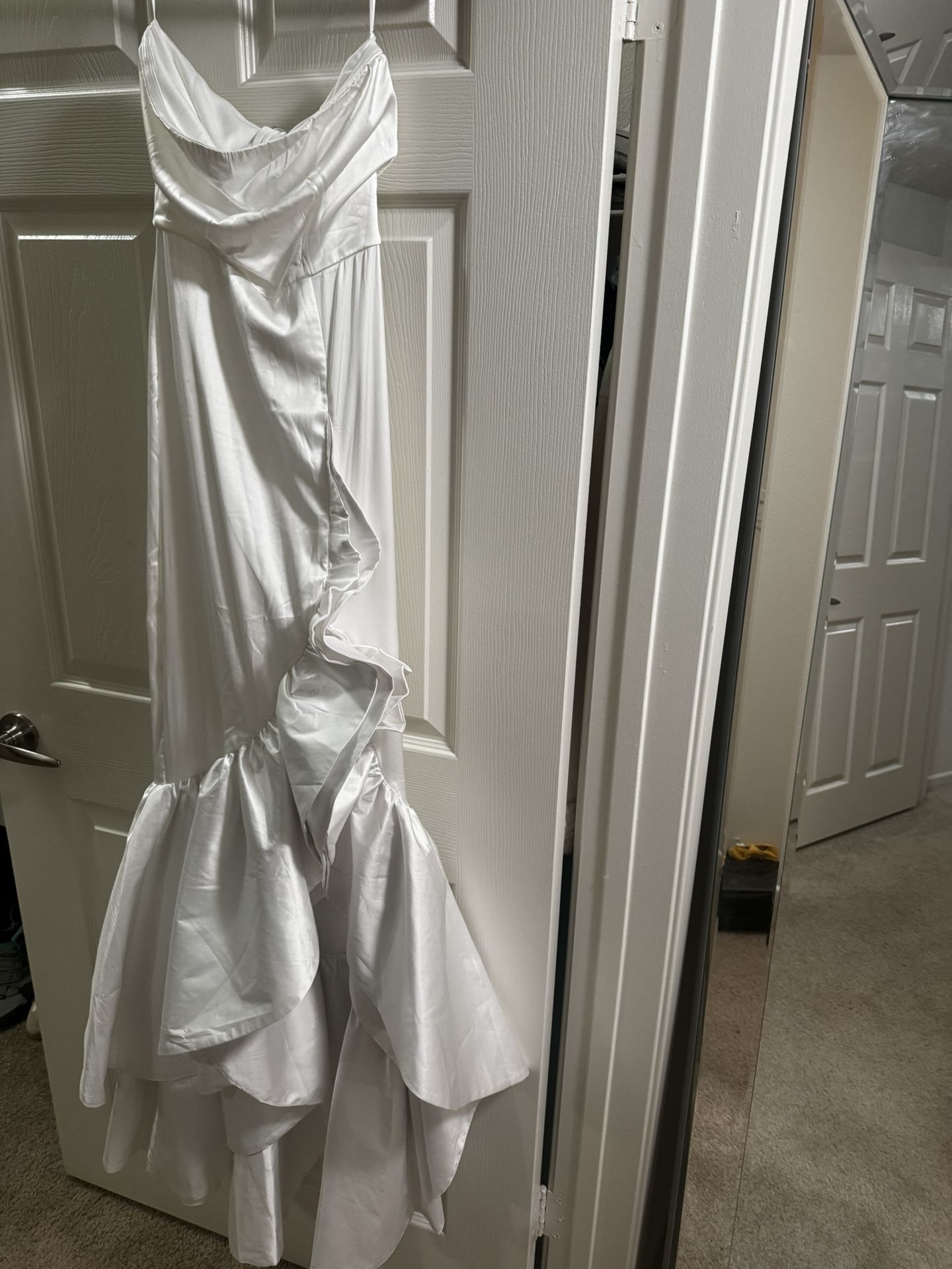 Fashion nova white Dress Size s 