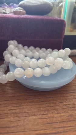 White Stone Bead Bracelet Set