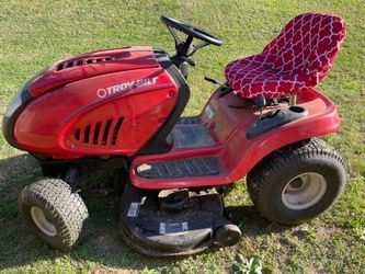 Riding Lawnmower for sale.