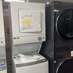 Stackable Washer And Dryer 24” In New Open Box And 1 Year 