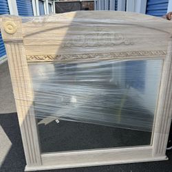 Chest Of Drawers With Mirror