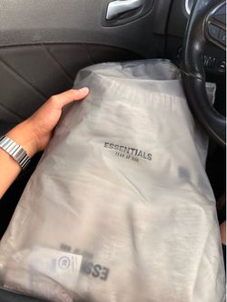 ESSENTIALS / spider