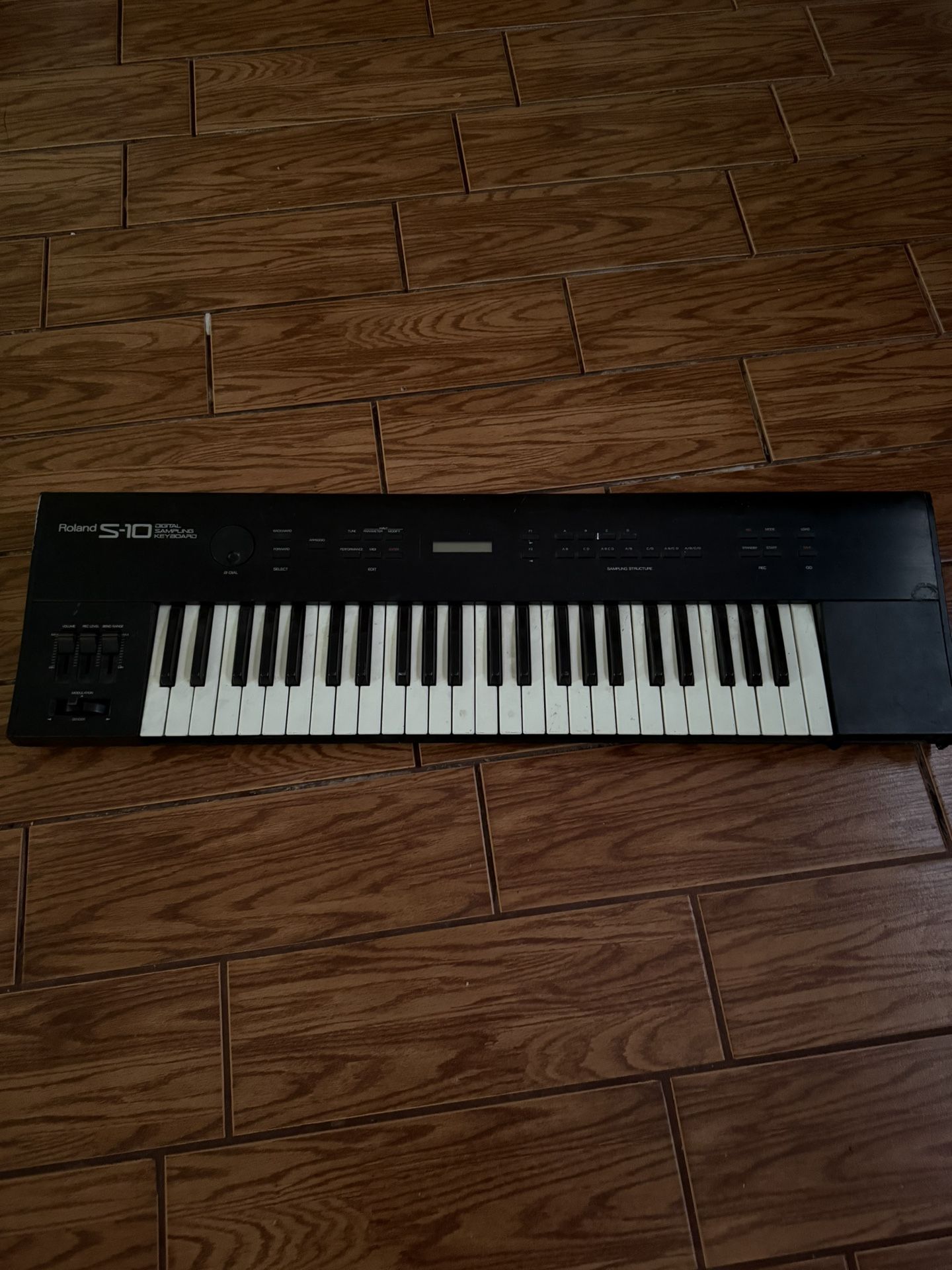 Roland S-10 Digital Sampler Keyboard