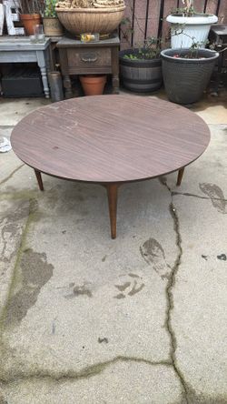 Circular wood table