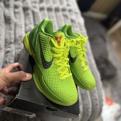 Kobe VI Protro Size 6y