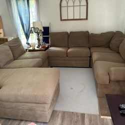 Large sectional Sofa 