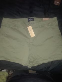 BRAND NEW W TAGS AMERICAN EAGLE SHORTS sz 10