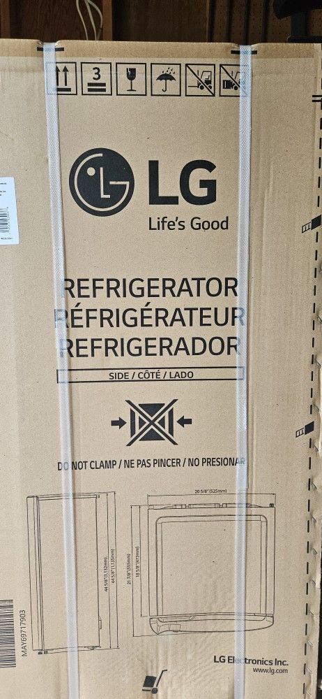 LG 6.0 Cu Ft Refrigerator