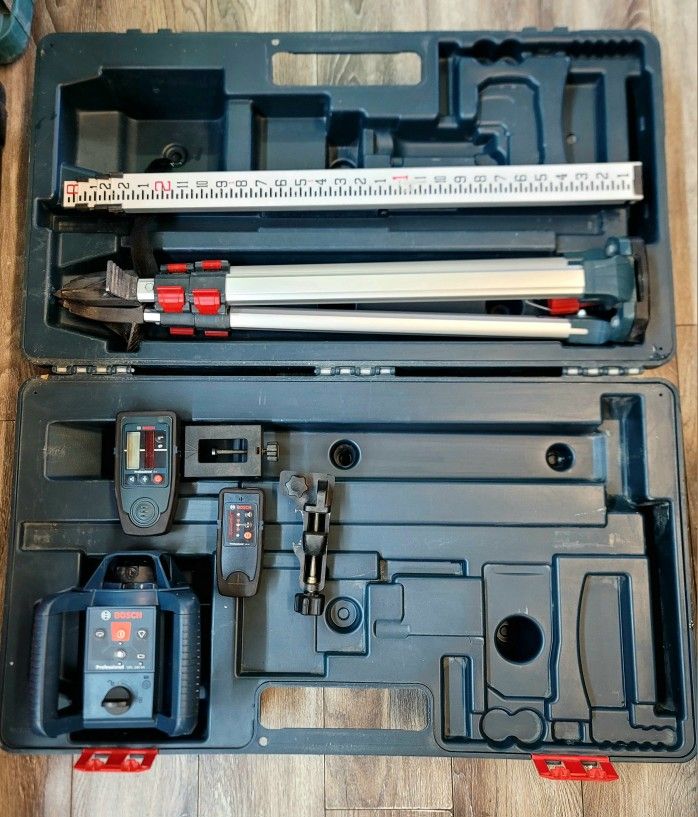 Bosch Professional Self-Leveling Rotary Laser Level - GRL 240 HV UNIT Case...