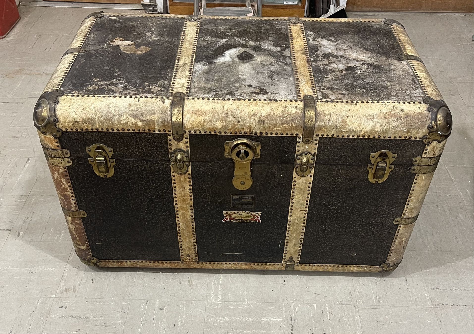 Vintage Chest Trunk Indestructo Trades Available