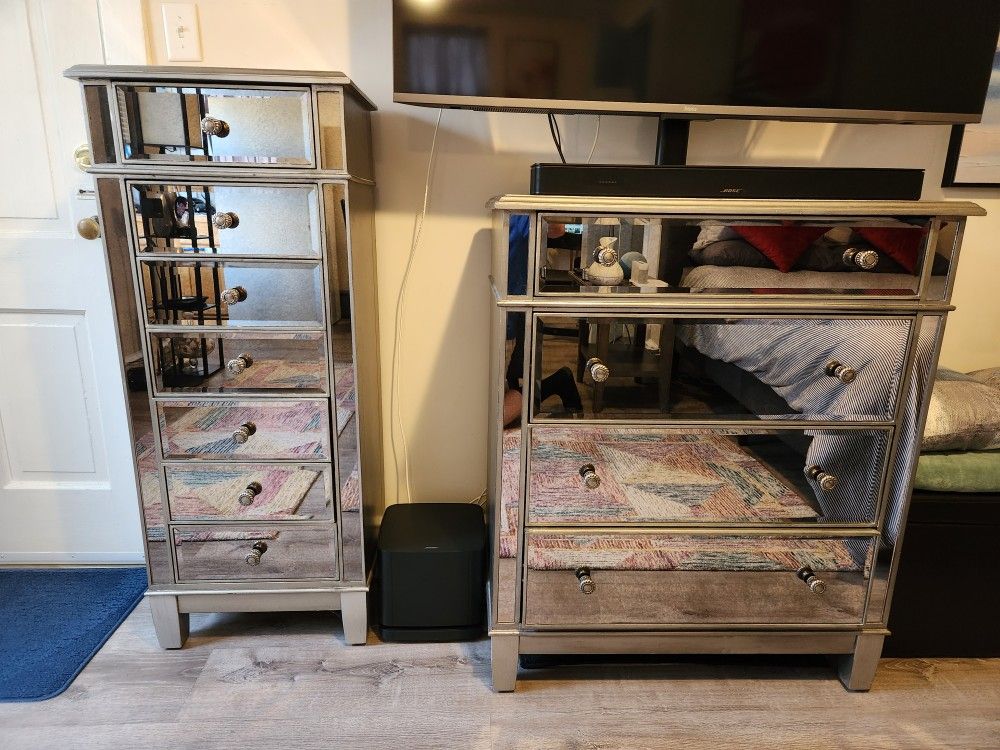 Mirrored Dresser Set