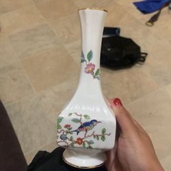 Porcelain 