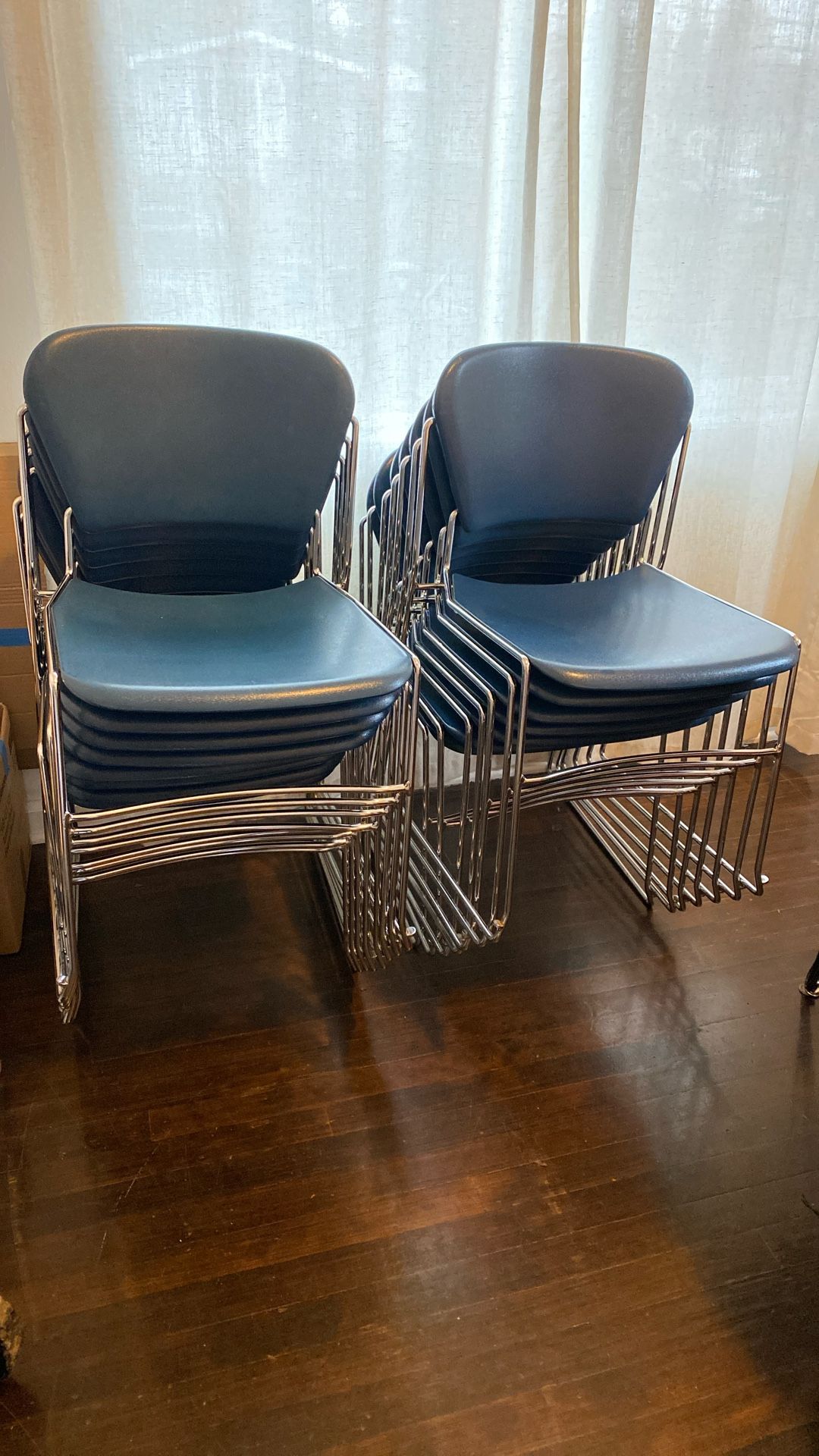 15 Blue Stacking Chairs