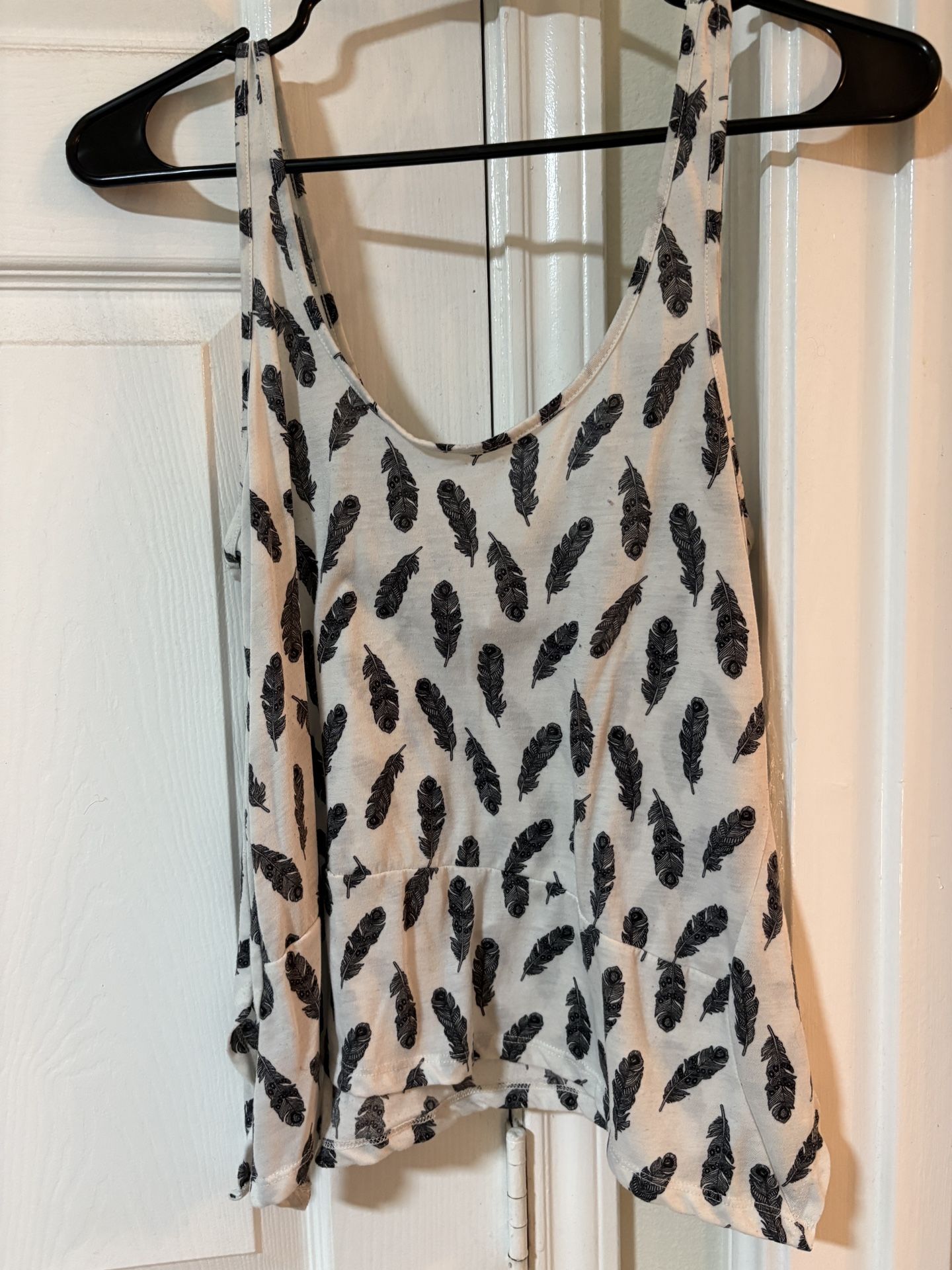 B&W Feather Tanktop/Croptop