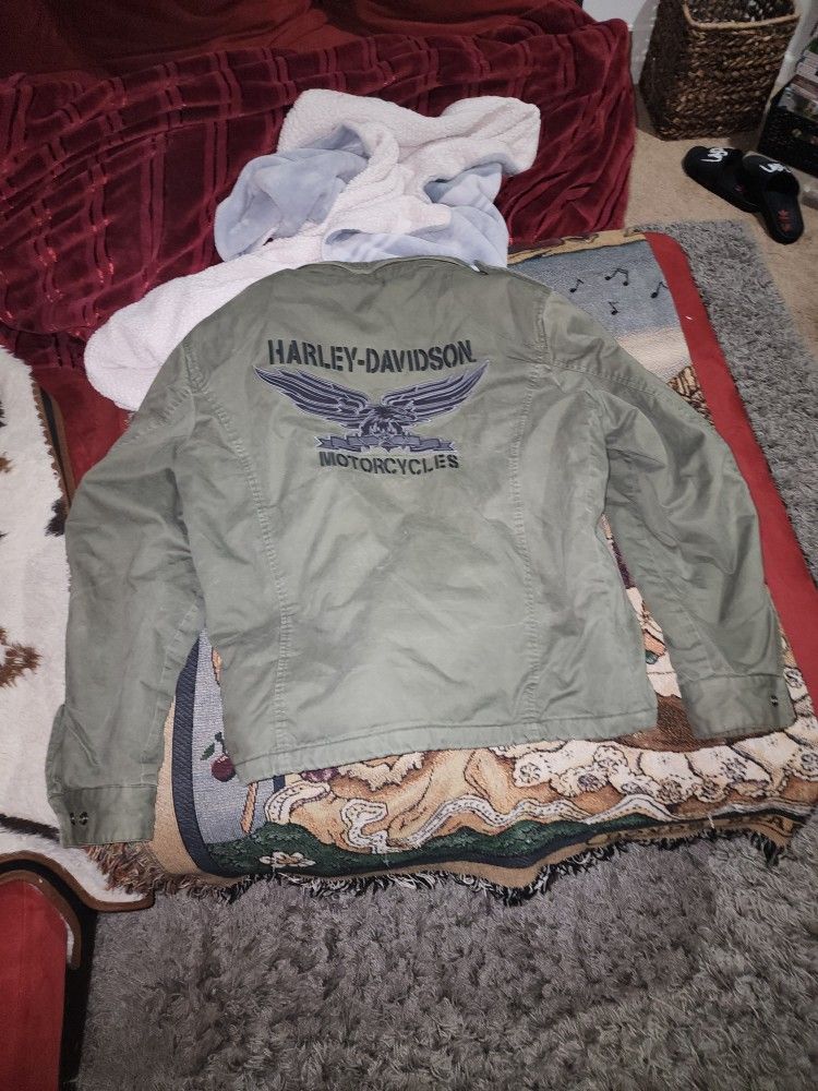 harley davidson jacket size xl.mens