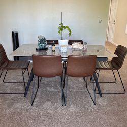 Dining room table