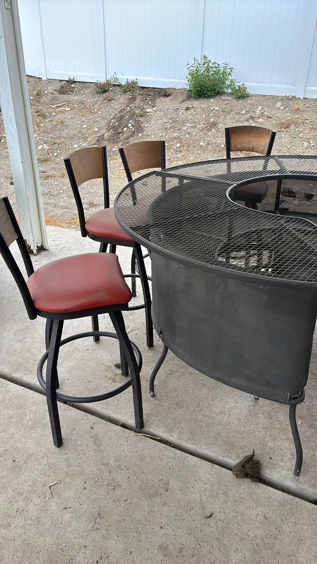 Outdoor Bar