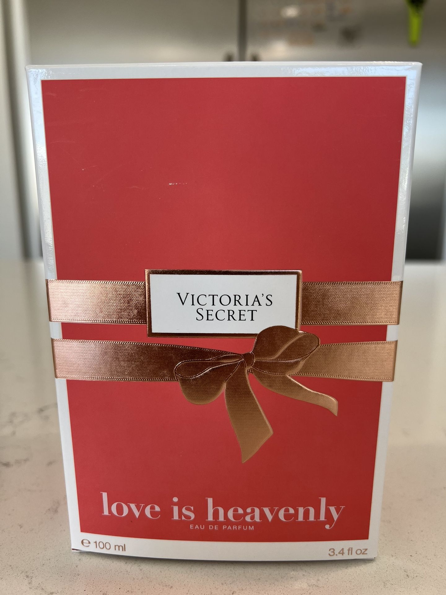 “love is heavenly” by Victoria’s Secret 50 & 100ml