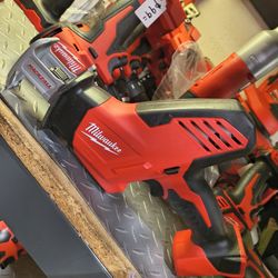 MILWAUKEE M18 CORDLESS JAK SAW $119