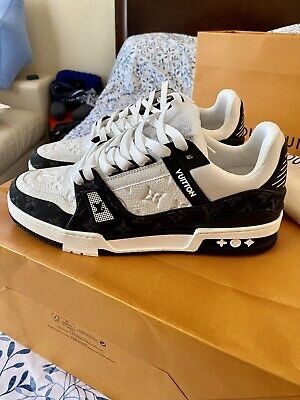 Louis Vuitton Trainers Black White