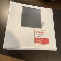 NEW Staples 3 Ring Standard binders (6/box) - White D Ring 