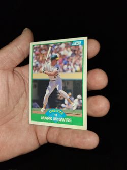 1989 MARK MCGWIRE CARD