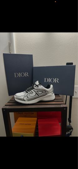 Dior b30 size 9