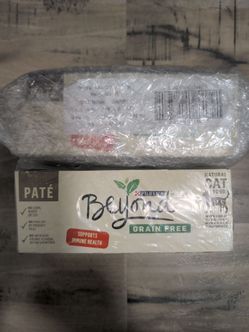Purina cat food  pate