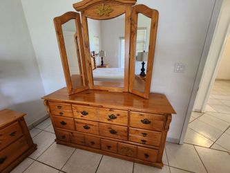 Dresser