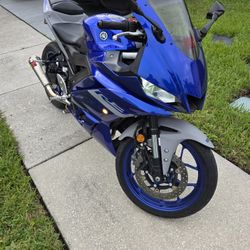 2021 Yamaha R3