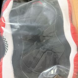 Air Jordan 11 Bred Size 5Y (2019)
