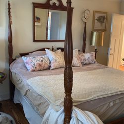 Four Post Bed Frame And Mirror