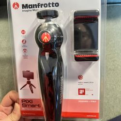 Unopened PIXI Mini Tripod Kit with Smartphone Clamp